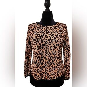 Chicos Sweater Leopard Animal Print Back Zipper Sz 1 Medium Lightweight Rayon